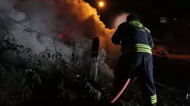 Son dakika haber | Çıkan yangında bir ev kullanılamaz hale geldi Son dakika haber | Çıkan yangında bir ev kullanılamaz hale geldi