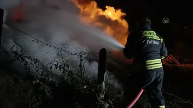 Son dakika haber | Çıkan yangında bir ev kullanılamaz hale geldi Son dakika haber | Çıkan yangında bir ev kullanılamaz hale geldi