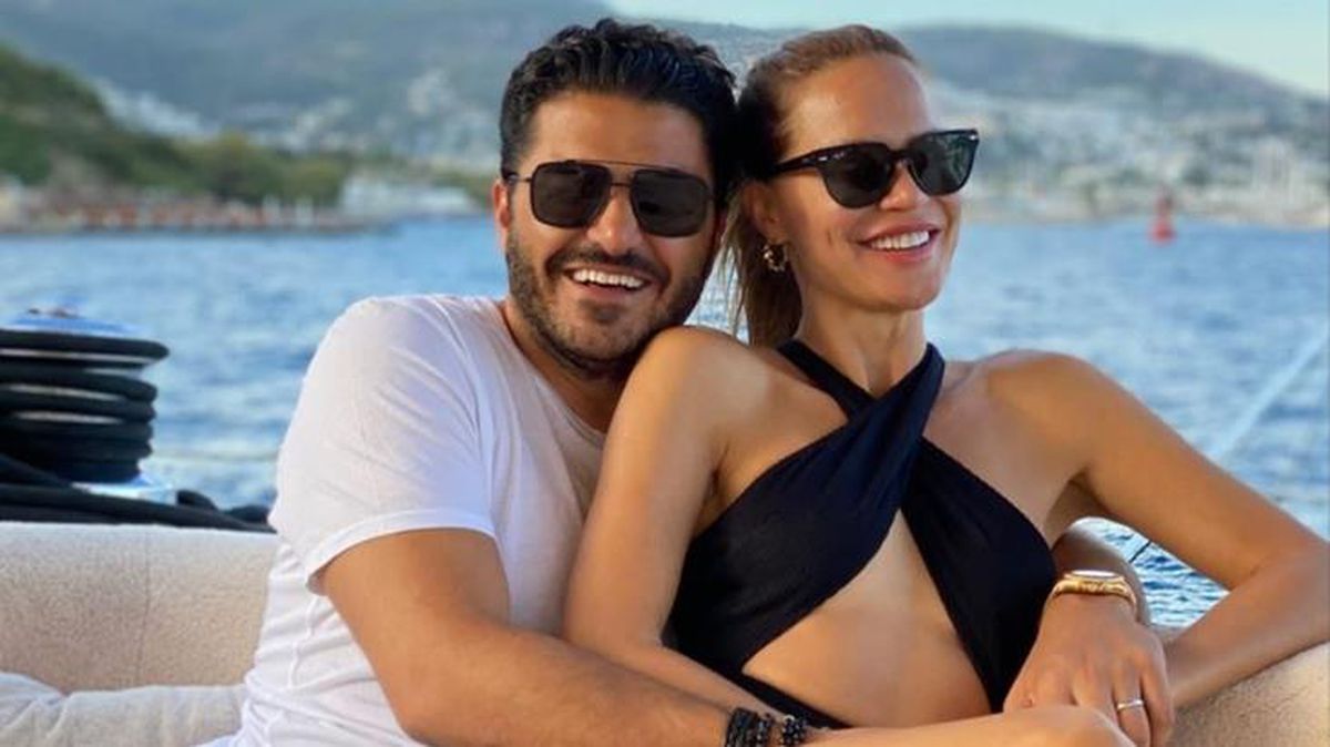 Ünlü manken Ebru Şallı, yeni yaşını eşiyle Meksika'da kutladı