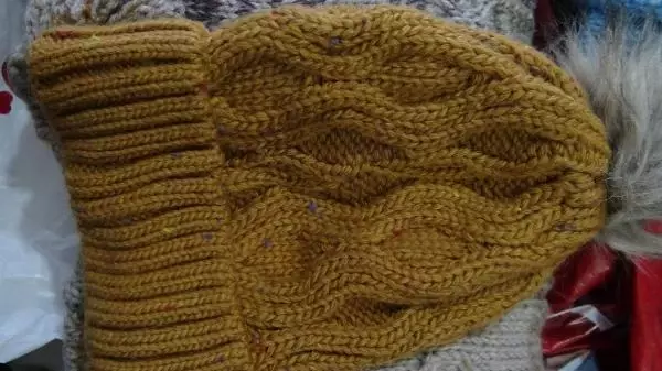 El ele verip, 33 çocuğa kışlık giyecek ördüler El ele verip, 33 çocuğa kışlık giyecek ördüler