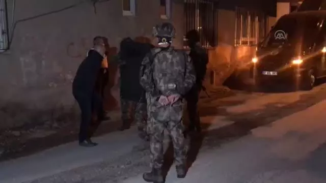 Son dakika haber! Eşinden şiddet gördüğünü belirten kadın, KADES uygulamasıyla kurtarıldı Son dakika haber! Eşinden şiddet gördüğünü belirten kadın, KADES uygulamasıyla kurtarıldı