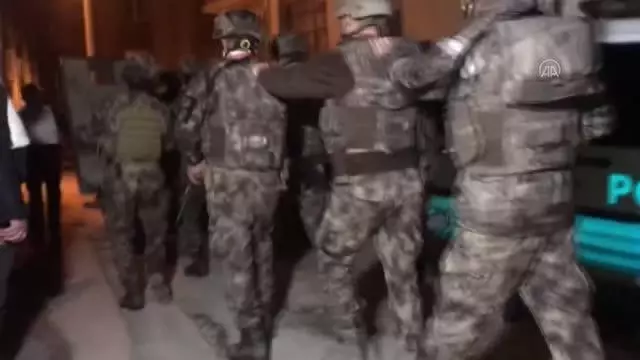Son dakika haber! Eşinden şiddet gördüğünü belirten kadın, KADES uygulamasıyla kurtarıldı Son dakika haber! Eşinden şiddet gördüğünü belirten kadın, KADES uygulamasıyla kurtarıldı