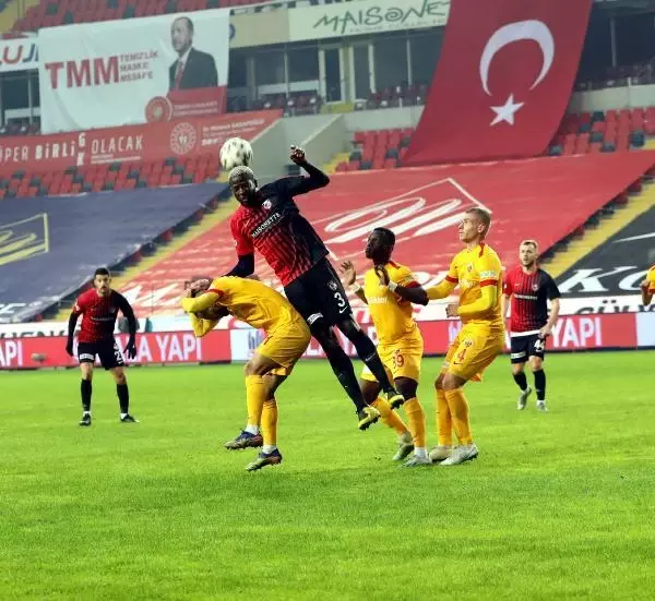 Hes Kablo Kayserispor: 2-1 Hes Kablo Kayserispor: 2-1
