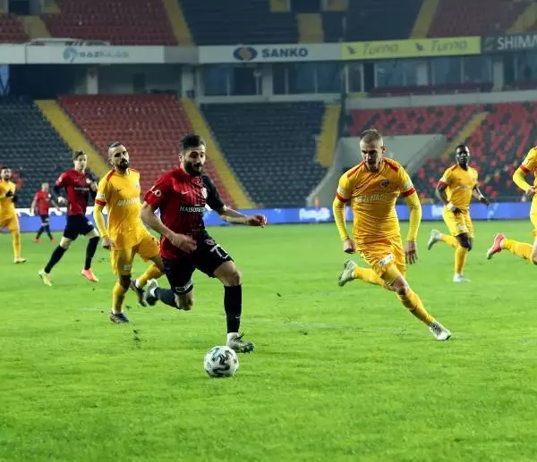 Hes Kablo Kayserispor: 2-1 Hes Kablo Kayserispor: 2-1