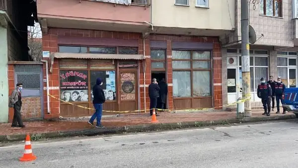 İş yerinin deposunda ölü bulundu İş yerinin deposunda ölü bulundu