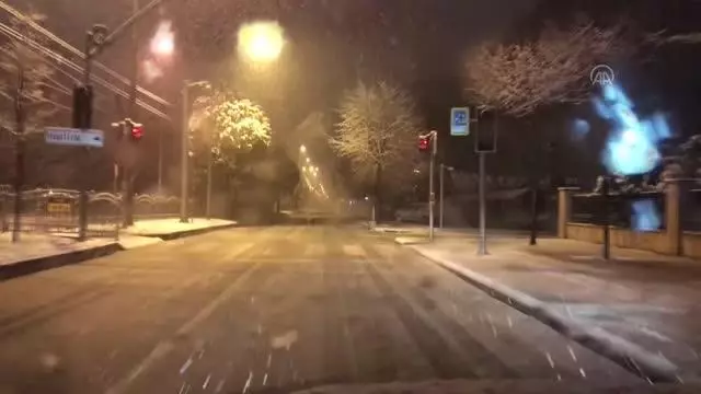ESKİŞEHİR - Yoğun kar yağışı sürüyor ESKİŞEHİR - Yoğun kar yağışı sürüyor