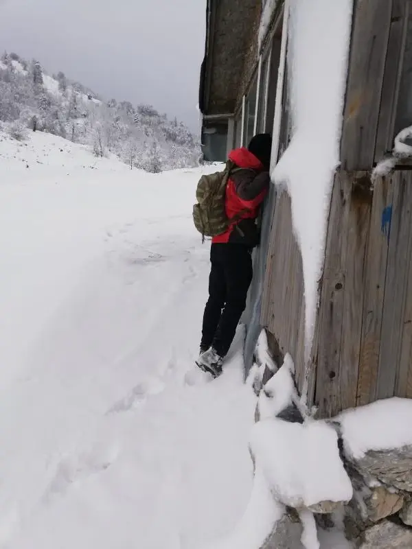 Kayıp doktoru 100 kişilik arama kurtarma ekibi arıyor (3) Kayıp doktoru 100 kişilik arama kurtarma ekibi arıyor (3)
