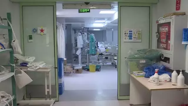 Kovid-19 savaşçıları aşıyla moral buldu Kovid-19 savaşçıları aşıyla moral buldu