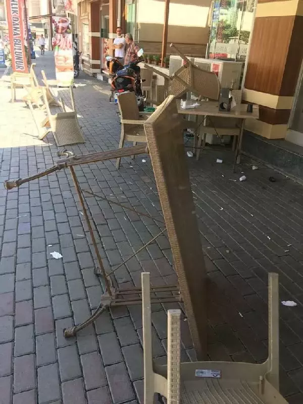 Lokanta sahibini, haraç vermeyince bıçakladı Lokanta sahibini, haraç vermeyince bıçakladı