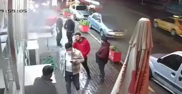 Lokanta sahibini, haraç vermeyince bıçakladı Lokanta sahibini, haraç vermeyince bıçakladı
