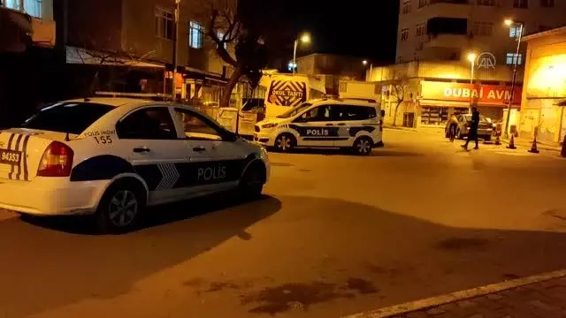 Pendik'te silahlı kavga: 1 ölü Pendik'te silahlı kavga: 1 ölü