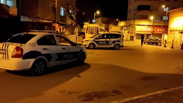 Pendik'te silahlı kavga: 1 ölü Pendik'te silahlı kavga: 1 ölü