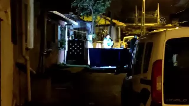 Pendik'te silahlı kavga: 1 ölü Pendik'te silahlı kavga: 1 ölü