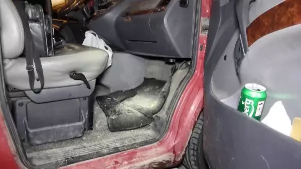 Polis telsizi dinlediler ancak yakalanmaktan kurtulamadılar Polis telsizi dinlediler ancak yakalanmaktan kurtulamadılar
