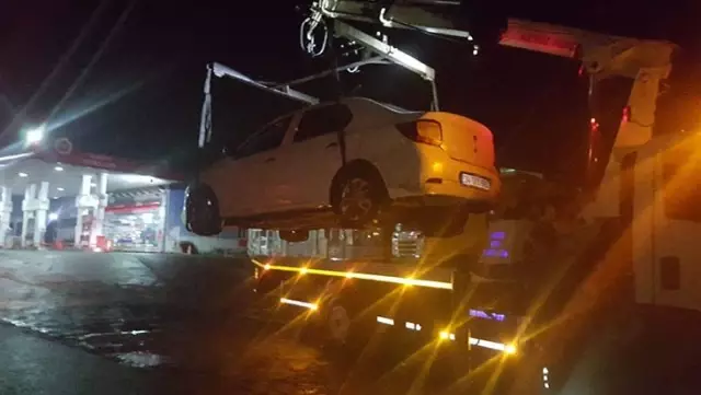 Polisin 'dur' ihtarına uymadı, 7'nci kez alkollü yakalandı! Ehliyetine 2046 yılına kadar el konuldu Polisin 'dur' ihtarına uymadı, 7'nci kez alkollü yakalandı! Ehliyetine 2046 yılına kadar el konuldu