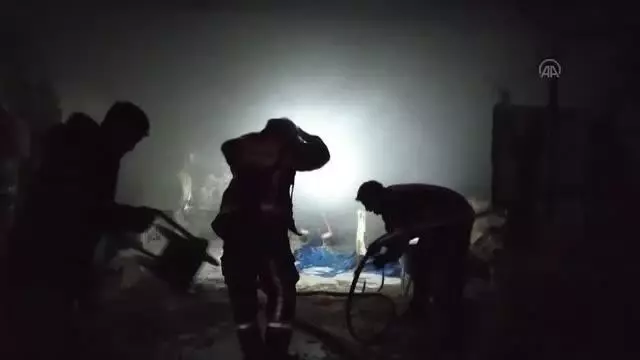 Samanlık yangını zarara yol açtı Samanlık yangını zarara yol açtı