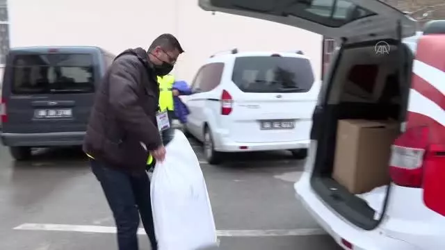 Sokak hayvanlarına 'vefa' desteği Sokak hayvanlarına 'vefa' desteği