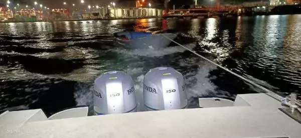Suçüstü yakalanan kaçak midye avcısı, 'Hırsızlık mı yapıyorum?' diyerek, kendisini savundu Suçüstü yakalanan kaçak midye avcısı, 'Hırsızlık mı yapıyorum?' diyerek, kendisini savundu