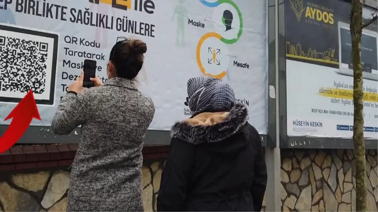 Takdir toplayan hizmet! Bilboarlardaki kodu okutana anında maske ve dezenfektan gidiyor