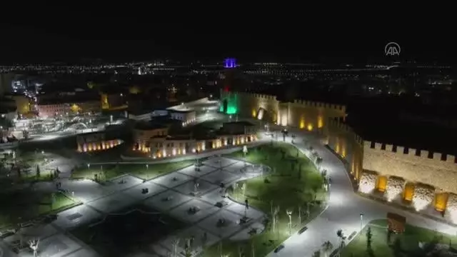 Yeni HES barajlarıyla Doğu Anadolu'ya enerji akmaya devam edecek Yeni HES barajlarıyla Doğu Anadolu'ya enerji akmaya devam edecek