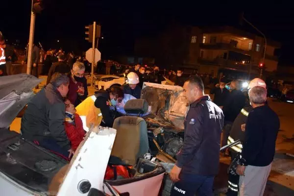 Son dakika haber: 3 kişinin öldüğü kazanın yeni görüntüsü ortaya çıktı Son dakika haber: 3 kişinin öldüğü kazanın yeni görüntüsü ortaya çıktı