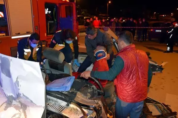 Son dakika haber: 3 kişinin öldüğü kazanın yeni görüntüsü ortaya çıktı Son dakika haber: 3 kişinin öldüğü kazanın yeni görüntüsü ortaya çıktı