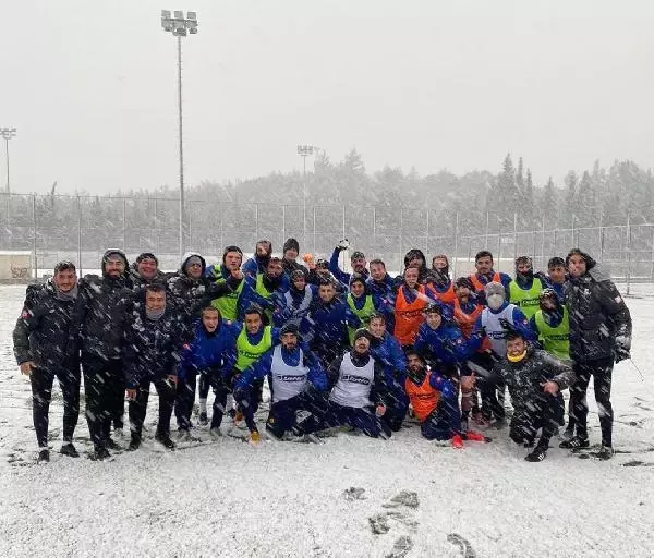 Bucaspor'a kar sürprizi Bucaspor'a kar sürprizi