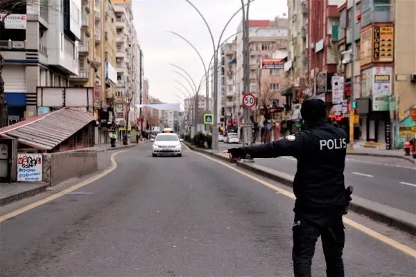 Mardin, kısıtlamanın ikinci gününde de sessiz Mardin, kısıtlamanın ikinci gününde de sessiz