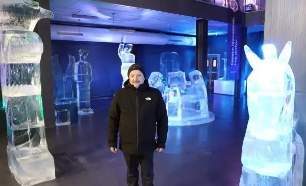 Son dakika gündem: Erzurum'da 'buz heykel' sergisi Son dakika gündem: Erzurum'da 'buz heykel' sergisi