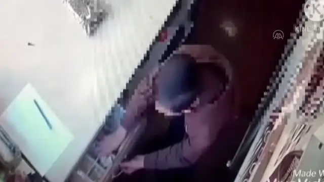GAZİANTEP - İş yerinin kasasından hırsızlık güvenlik kamerasında GAZİANTEP - İş yerinin kasasından hırsızlık güvenlik kamerasında