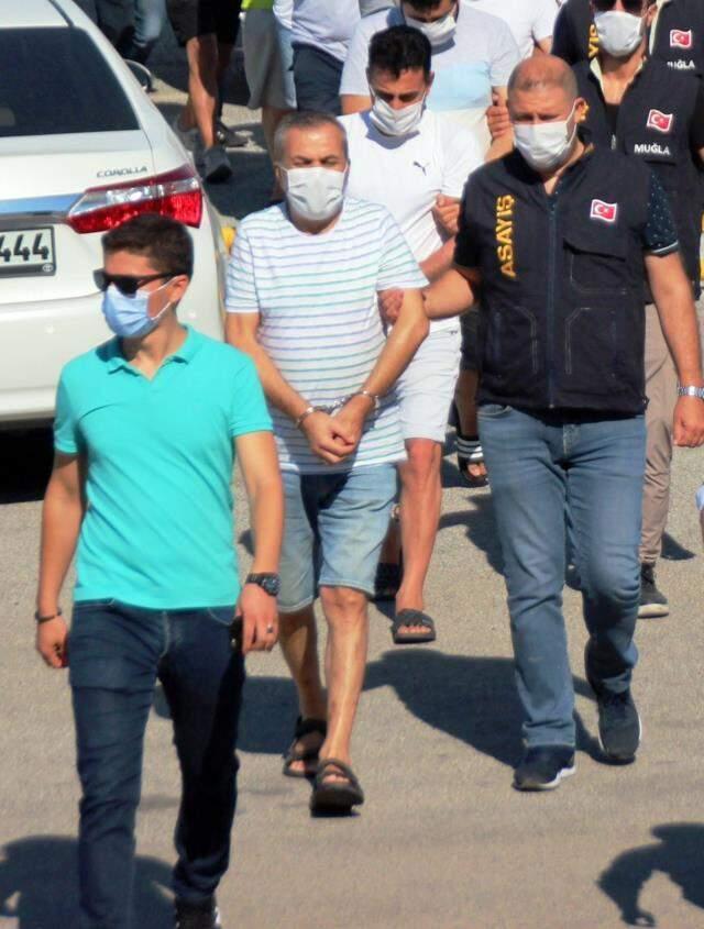 İş vaadiyle yabancı uyruklu kadınları Türkiye'ye getirip fuhşa zorlayan uyuşturucu baronunun 18 milyonluk mal varlığı dudak uçuklattı İş vaadiyle yabancı uyruklu kadınları Türkiye'ye getirip fuhşa zorlayan uyuşturucu baronunun 18 milyonluk mal varlığı dudak uçuklattı