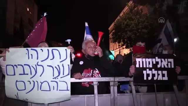 İsrail'de Netanyahu karşıtı protestolar devam ediyor İsrail'de Netanyahu karşıtı protestolar devam ediyor