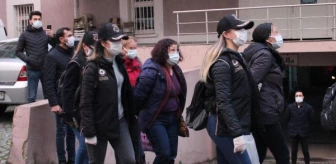 İzmir merkezli terör operasyonunda gözaltına alınan şüpheliler adliyeye sevk edildi