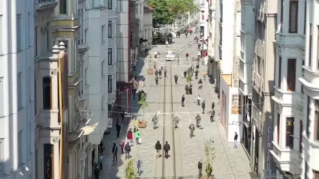 Kadim şehir İstanbul'da ilklerin ilçesi: Beyoğlu Kadim şehir İstanbul'da ilklerin ilçesi: Beyoğlu