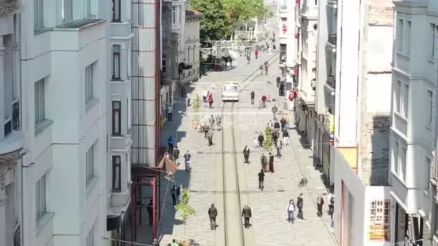 Kadim şehir İstanbul'da ilklerin ilçesi: Beyoğlu Kadim şehir İstanbul'da ilklerin ilçesi: Beyoğlu