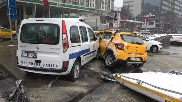 Son dakika haberleri! Kağıthane'de trafik kazası: 1 yaralı Son dakika haberleri! Kağıthane'de trafik kazası: 1 yaralı