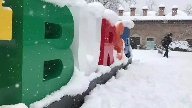 Kar yağışı etkili oldu Kar yağışı etkili oldu