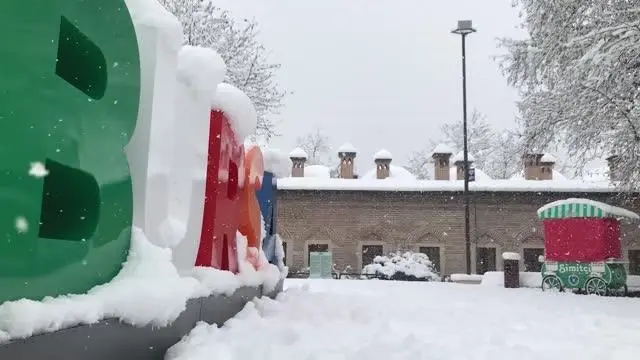 Kar yağışı etkili oldu Kar yağışı etkili oldu