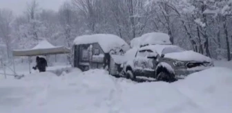 Kar yağışı sonrası mahsur kalan kampçıları AFAD kurtardı
