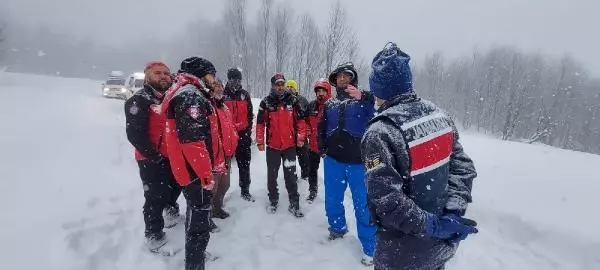 Kayıp doktoru arama çalışmaları 4'üncü gününde devam ediyor (3) Kayıp doktoru arama çalışmaları 4'üncü gününde devam ediyor (3)