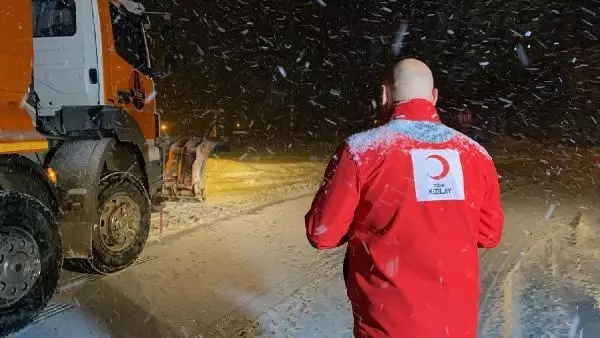 Son dakika haber | Kızılay'dan, Bolu Dağı'nda sıcak ikram Son dakika haber | Kızılay'dan, Bolu Dağı'nda sıcak ikram