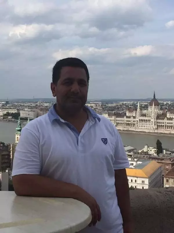 Mersin'de bir hekim koronavirüse yenildi Mersin'de bir hekim koronavirüse yenildi