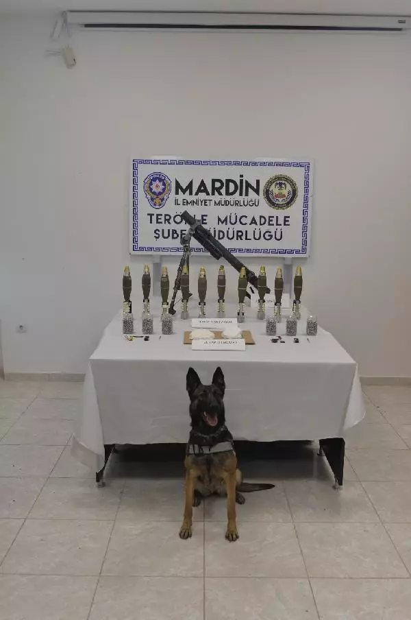 Terör örgütüne yönelik operasyonda havan rampası ve mühimmatı ile patlayıcı ele geçirildi Terör örgütüne yönelik operasyonda havan rampası ve mühimmatı ile patlayıcı ele geçirildi