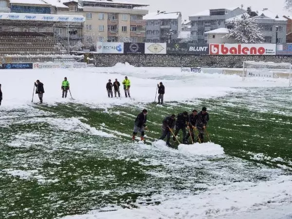 Sancaktepe FK maçına kar engeli Sancaktepe FK maçına kar engeli
