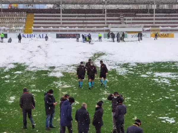 Sancaktepe FK maçına kar engeli Sancaktepe FK maçına kar engeli