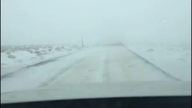 ŞANLIURFA - Kar yağışı etkili oluyor ŞANLIURFA - Kar yağışı etkili oluyor