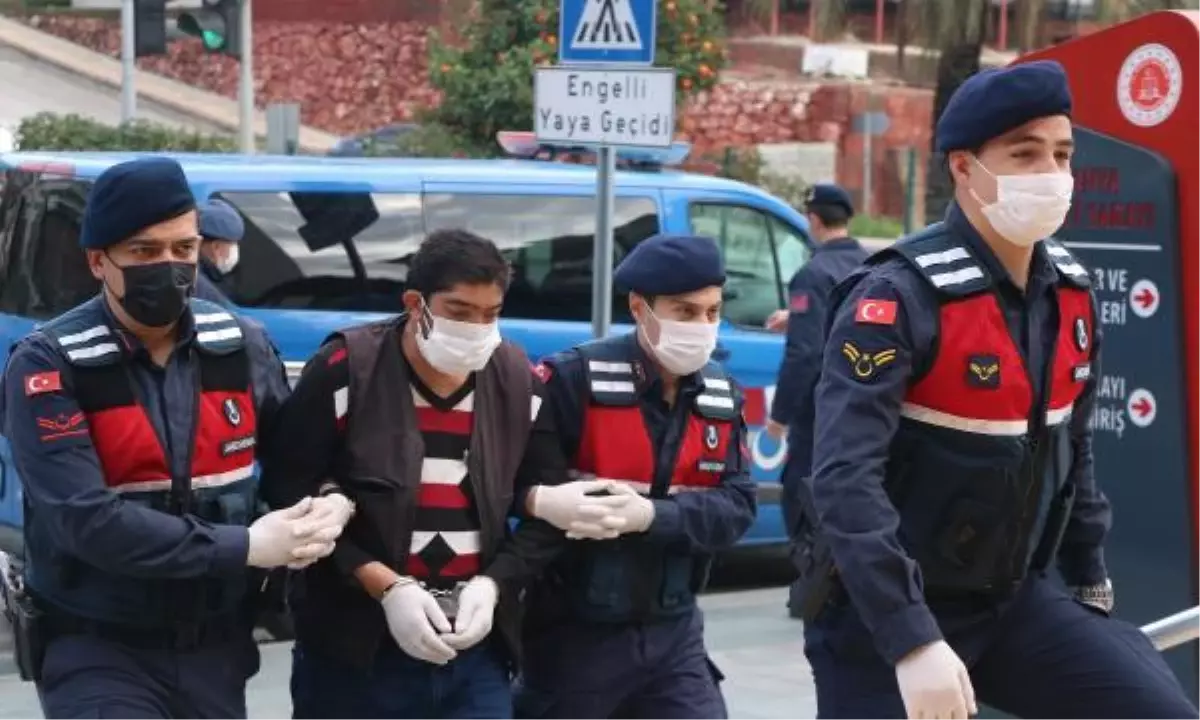 Tartıştığı ağabeyini öldürüp, yeğenini yaraladı