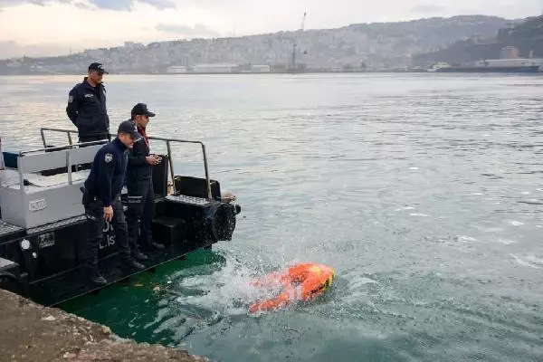 Trabzon'da deniz polisi, son teknoloji teçhizat ve uzman personelle güçlendirildi Trabzon'da deniz polisi, son teknoloji teçhizat ve uzman personelle güçlendirildi
