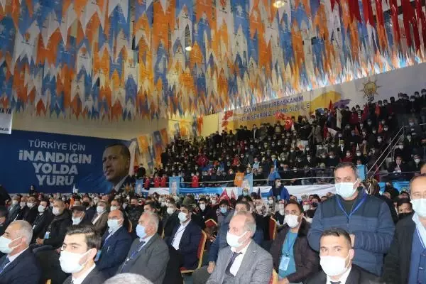 AK Parti Bitlis 7'nci Olağan Kongresi yapıldı AK Parti Bitlis 7'nci Olağan Kongresi yapıldı