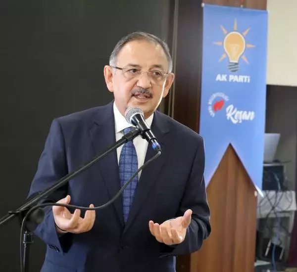 AK Parti'li Özhaseki: CHP'li büyükşehir belediyeleri 2 yıldır taş üstüne taş koymadı AK Parti'li Özhaseki: CHP'li büyükşehir belediyeleri 2 yıldır taş üstüne taş koymadı